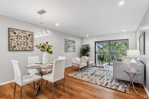 827 Via Casitas Greenbrae CA 94904