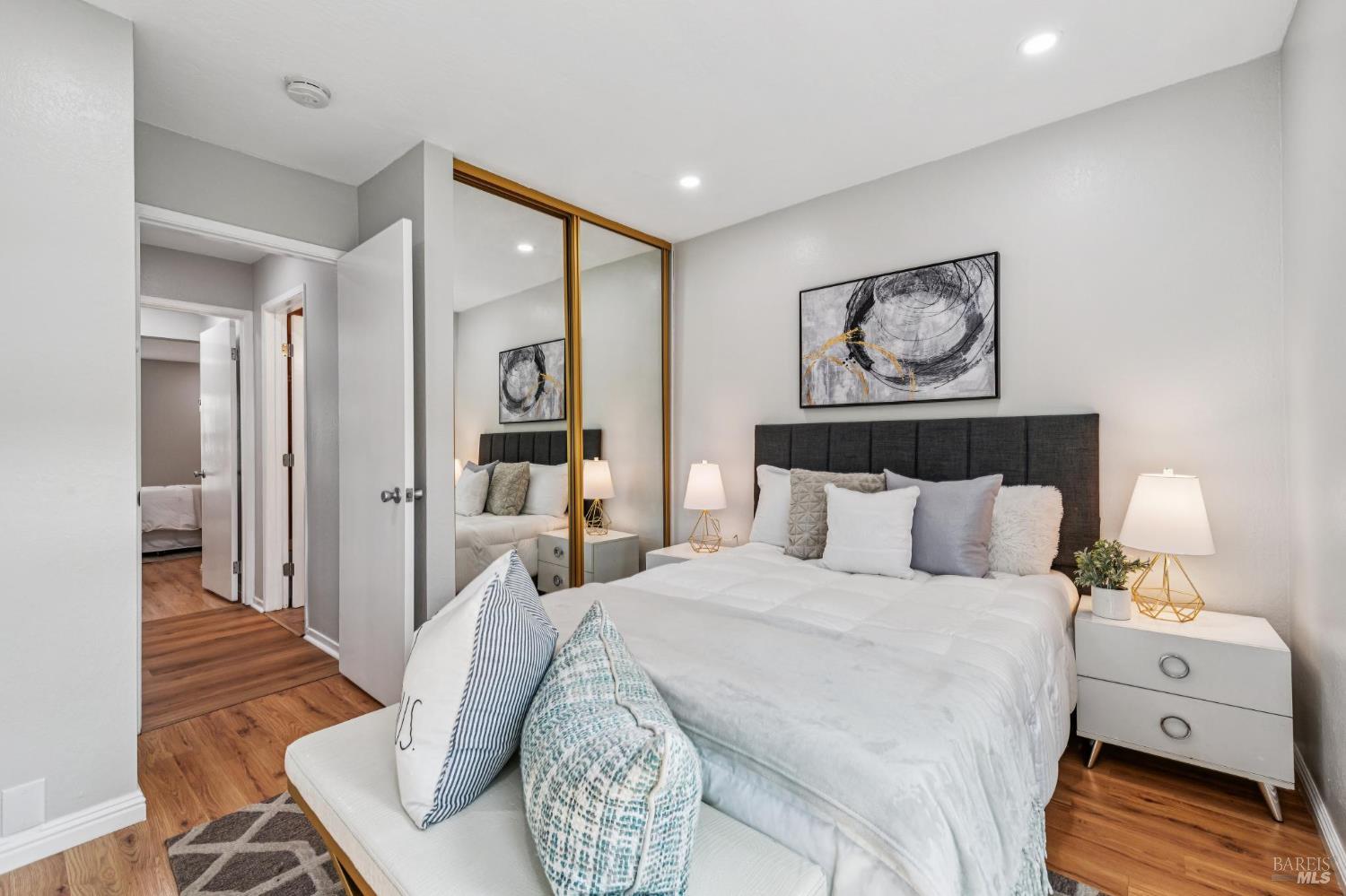 827 Via Casitas Greenbrae CA 94904