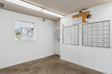 827 Via Casitas Greenbrae CA 94904