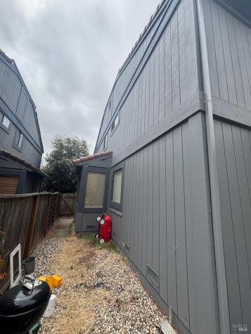 189 Escallonia Drive Novato CA 94945