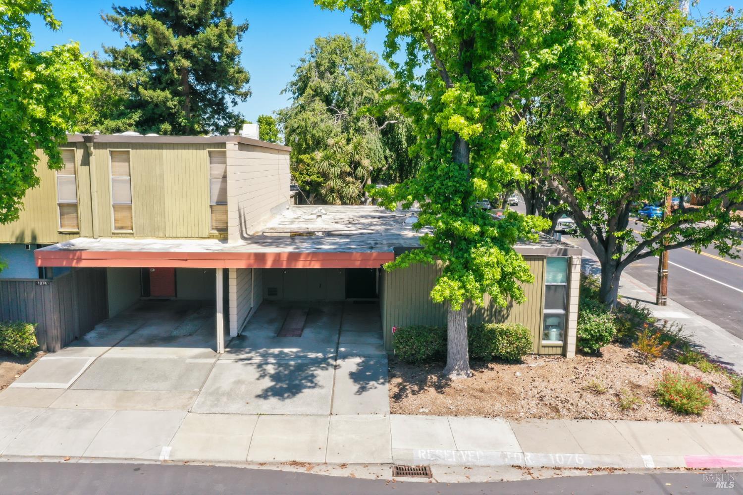 1076 Pomeroy Avenue Santa Clara CA 95051