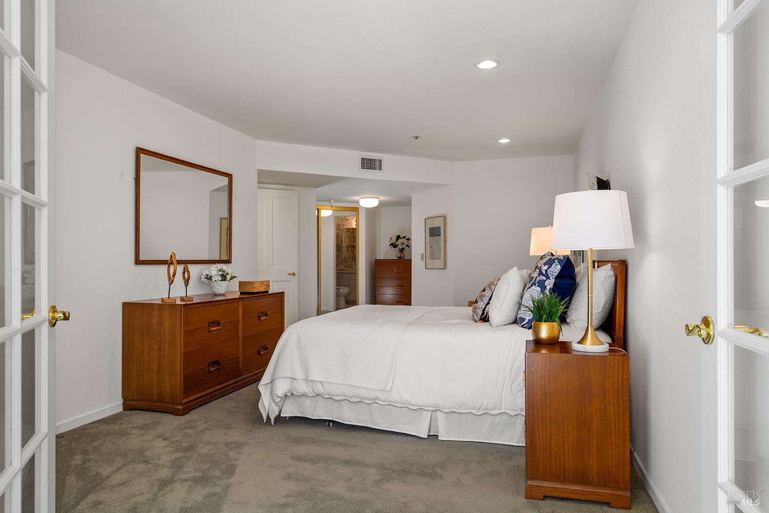 100 Thorndale Drive San Rafael CA 94903