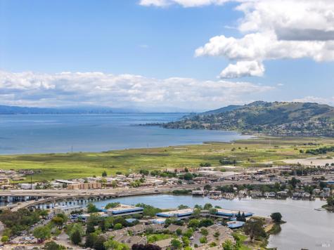 175 Upper Via Casitas Way Greenbrae CA 94904