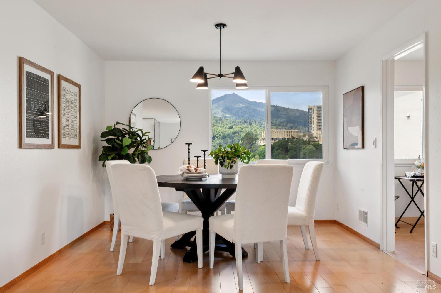 175 Upper Via Casitas Way Greenbrae CA 94904