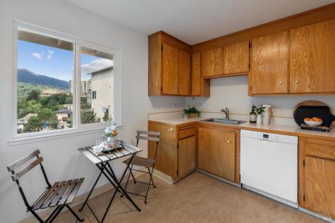 175 Upper Via Casitas Way Greenbrae CA 94904