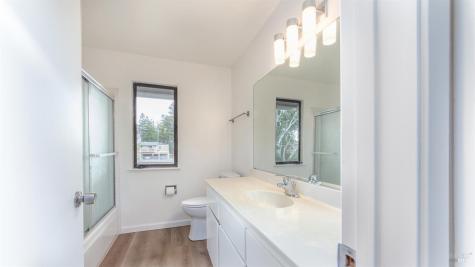 14 Scottsdale Way Novato CA 94947