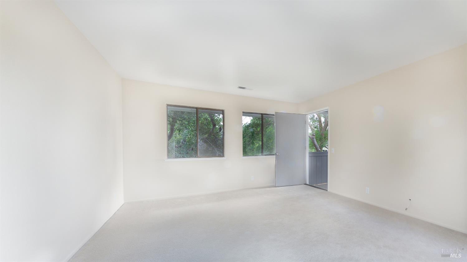 14 Scottsdale Way Novato CA 94947