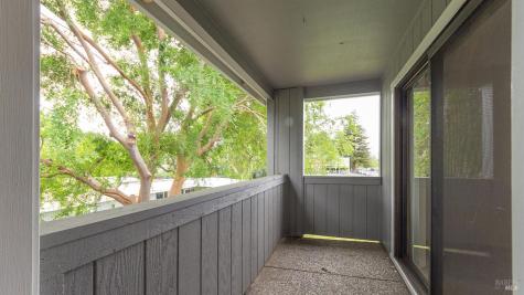 14 Scottsdale Way Novato CA 94947