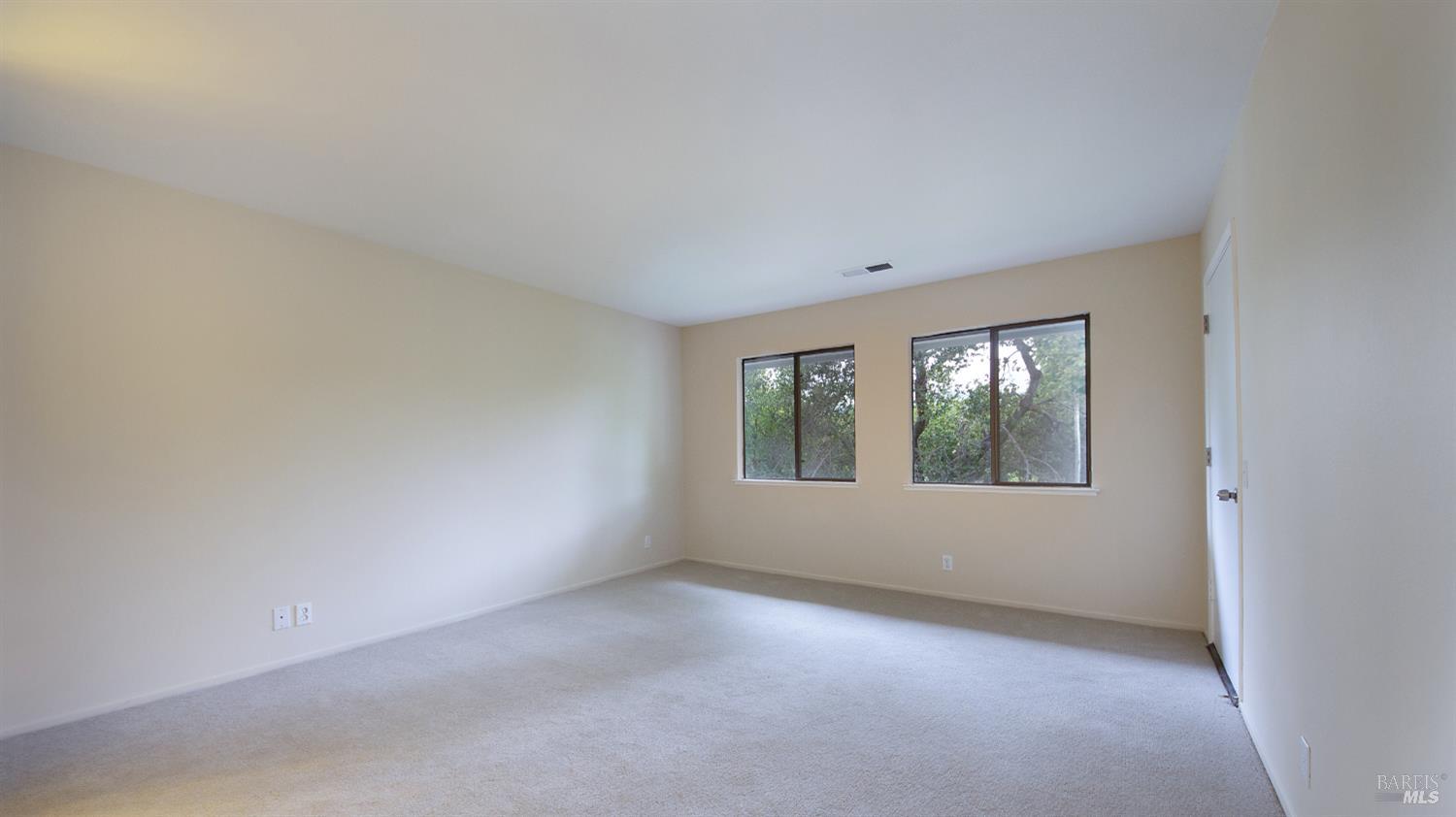 14 Scottsdale Way Novato CA 94947