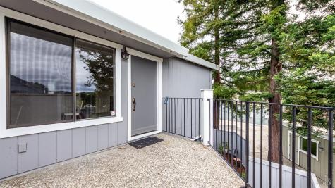 14 Scottsdale Way Novato CA 94947