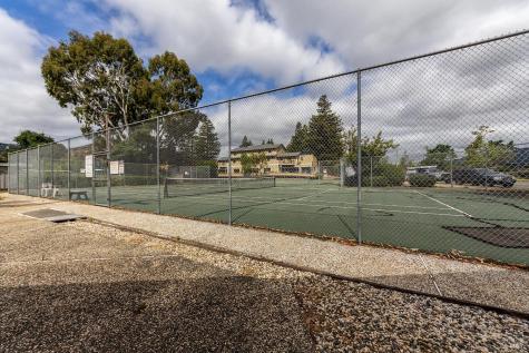 14 Scottsdale Way Novato CA 94947