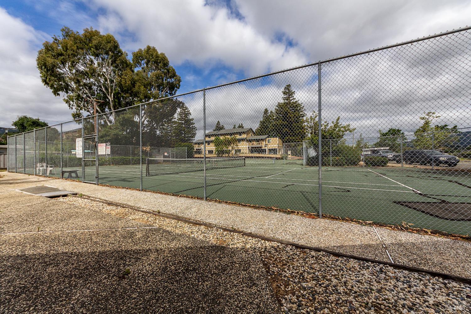 14 Scottsdale Way Novato CA 94947
