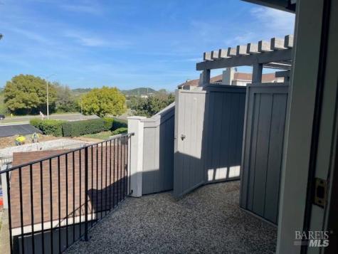 14 Scottsdale Way Novato CA 94947