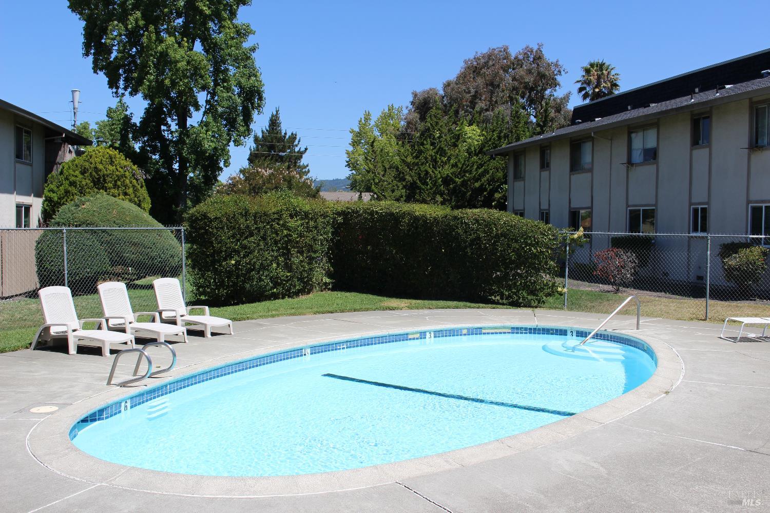 1347 Southwest Boulevard Rohnert Park CA 94928