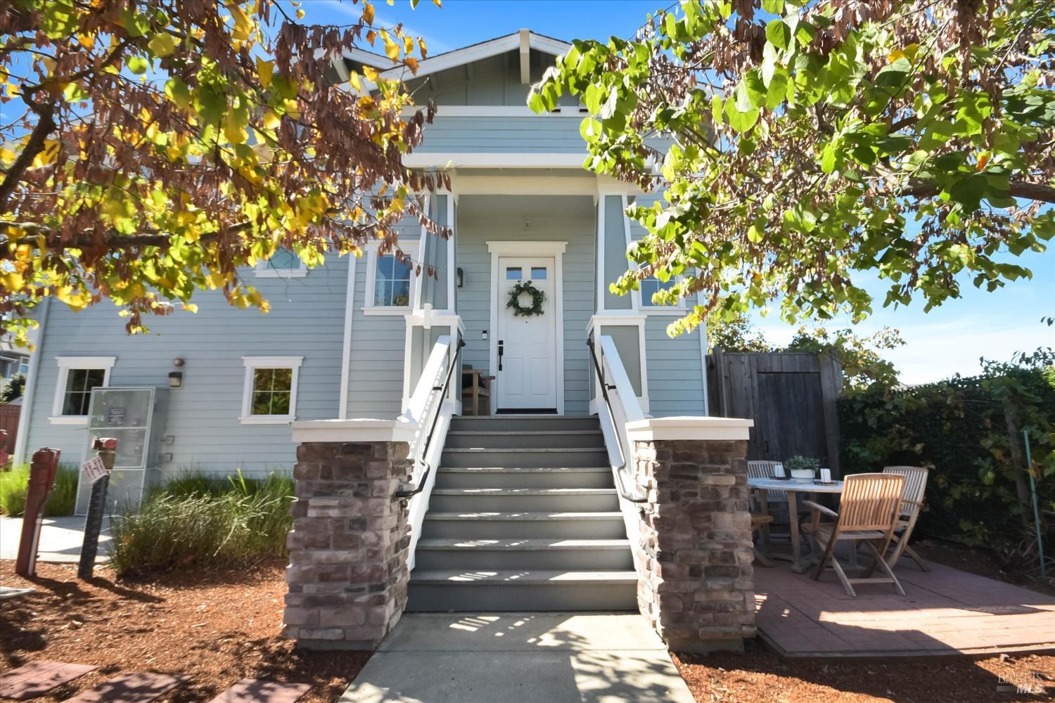 6 Merrydale Court San Rafael CA 94903