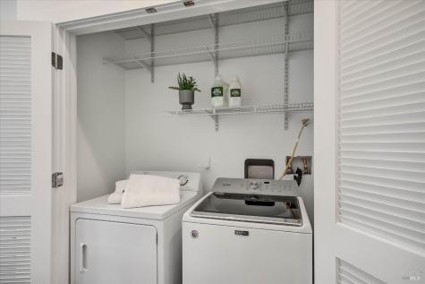 6 Merrydale Court San Rafael CA 94903