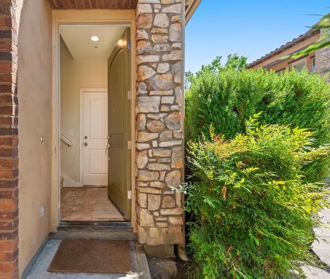 180 Healdsburg Avenue Cloverdale CA 95425