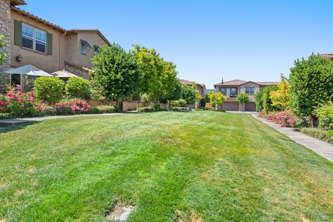 180 Healdsburg Avenue Cloverdale CA 95425