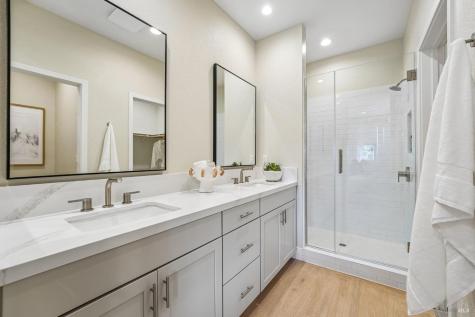 204 Pippin Court Sebastopol CA 95407