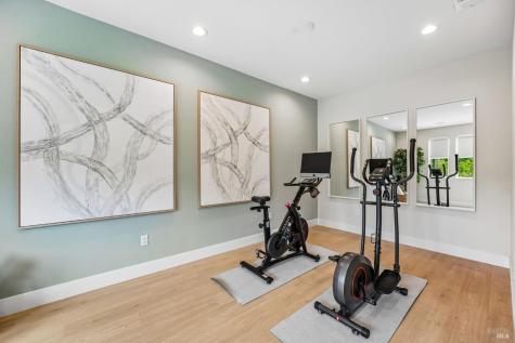 204 Pippin Court Sebastopol CA 95407