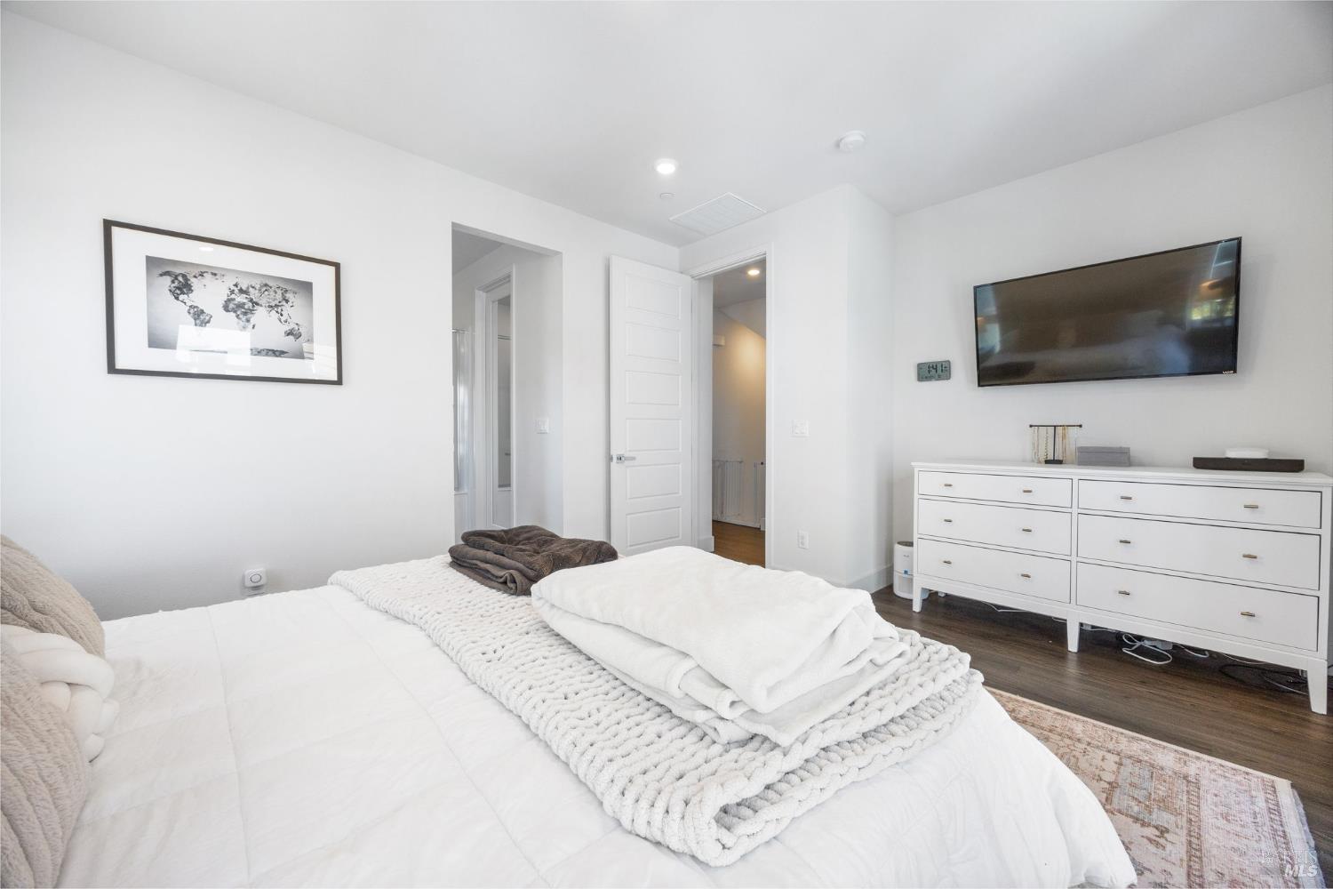 557 Valley Oaks Circle Novato CA 94945