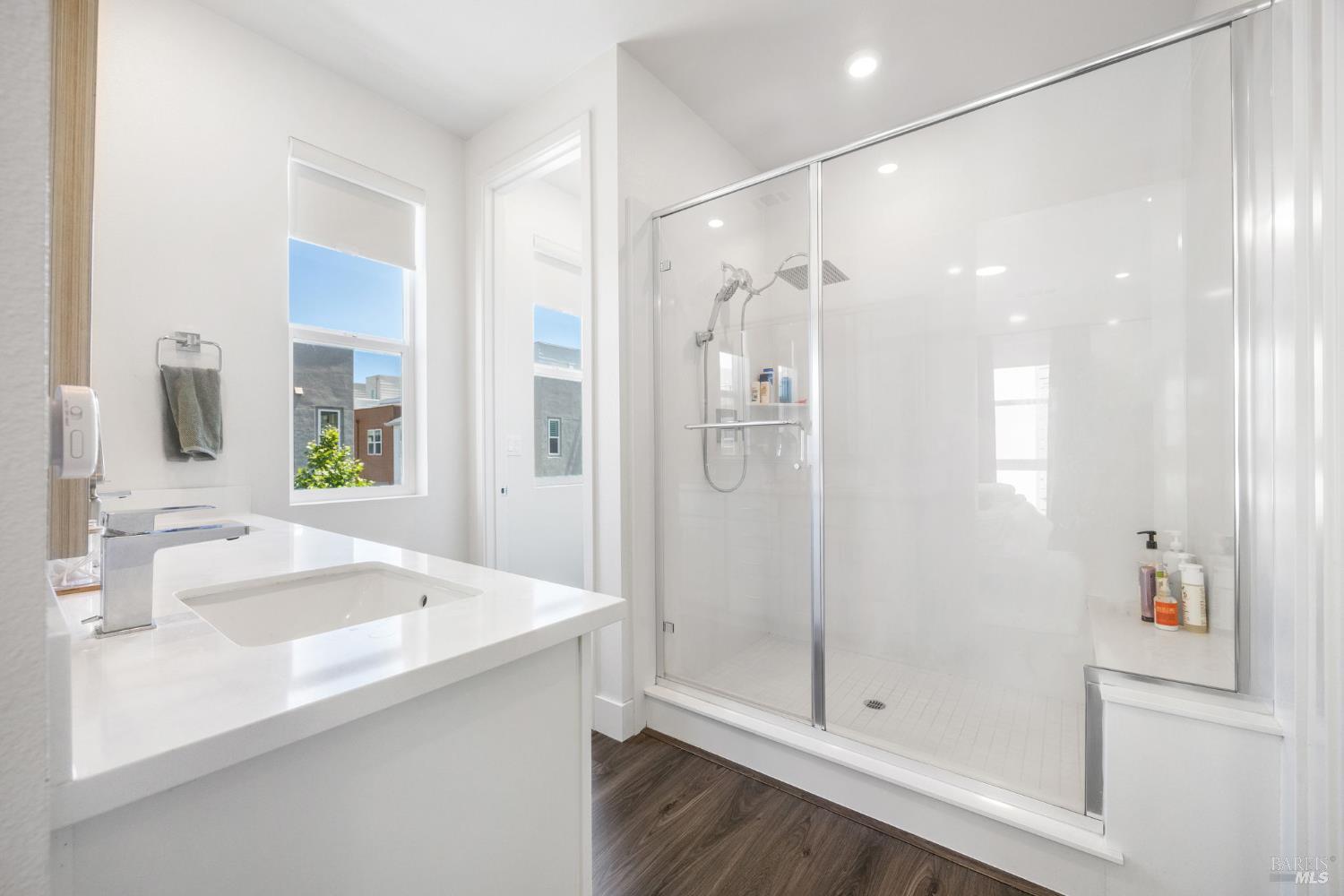 557 Valley Oaks Circle Novato CA 94945