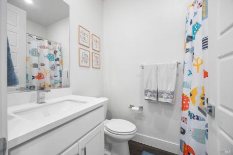 557 Valley Oaks Circle Novato CA 94945