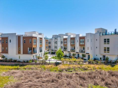557 Valley Oaks Circle Novato CA 94945