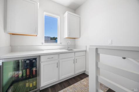 557 Valley Oaks Circle Novato CA 94945