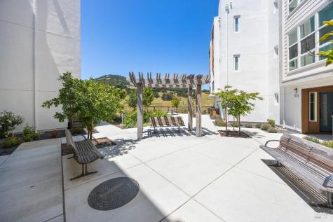 557 Valley Oaks Circle Novato CA 94945