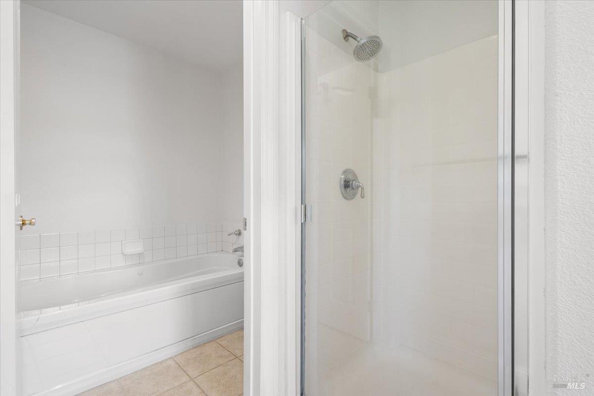 676 Mcclelland Drive Windsor CA 95492