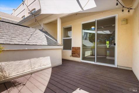 676 Mcclelland Drive Windsor CA 95492