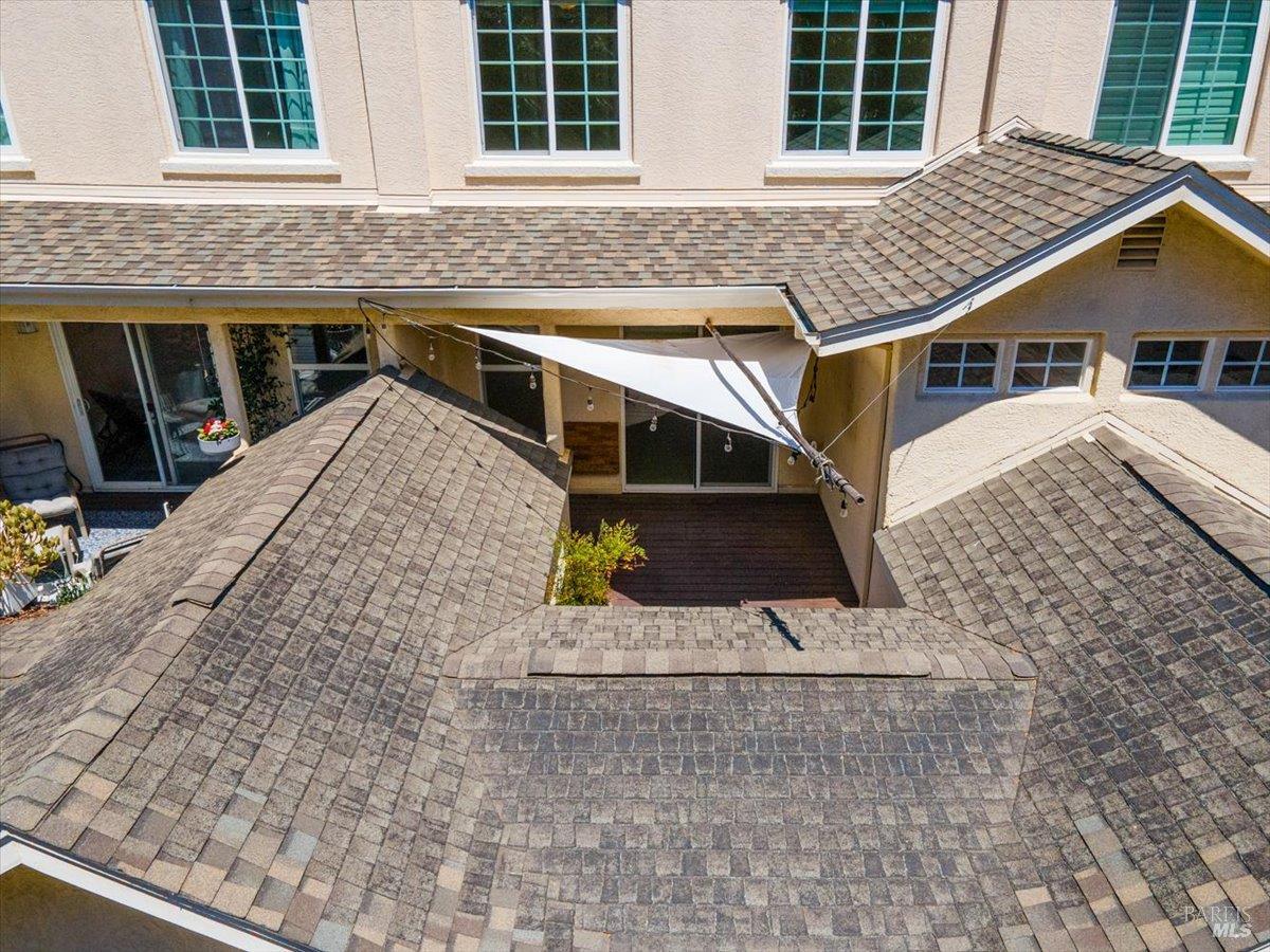 676 Mcclelland Drive Windsor CA 95492
