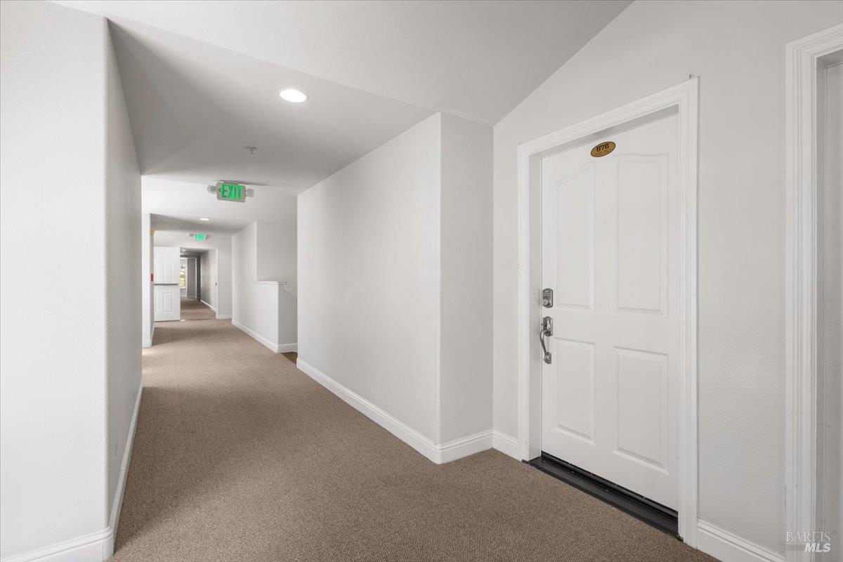 676 Mcclelland Drive Windsor CA 95492