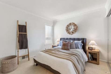 135 Lincoln Drive Sausalito CA 94965