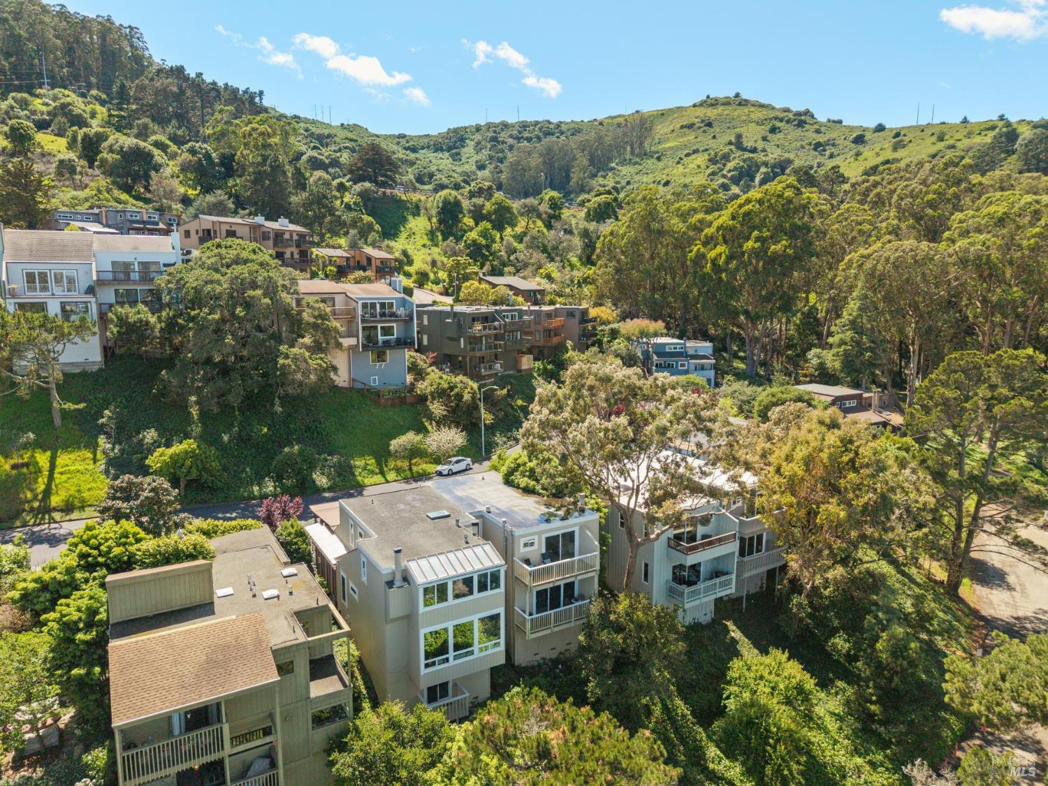 135 Lincoln Drive Sausalito CA 94965