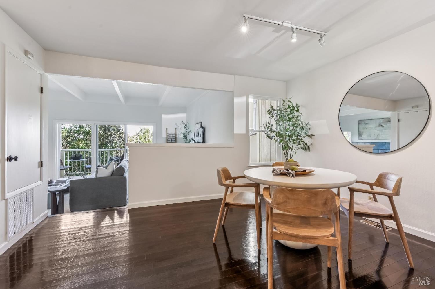 135 Lincoln Drive Sausalito CA 94965