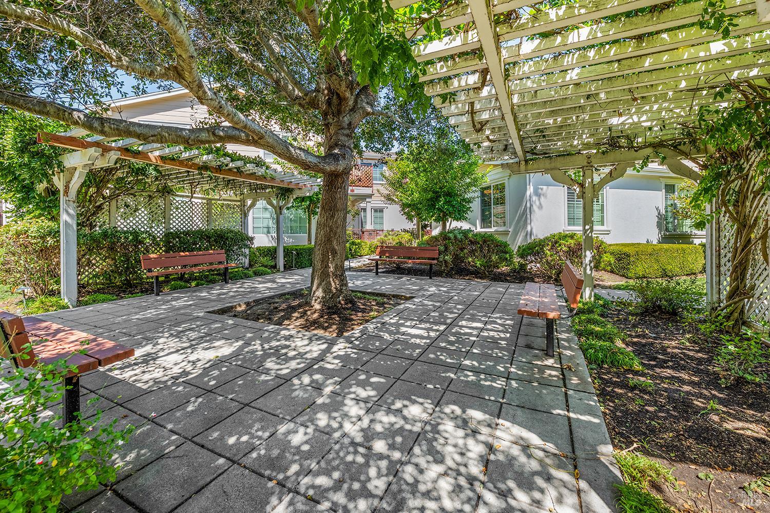 530 Entrada Drive Novato CA 94949