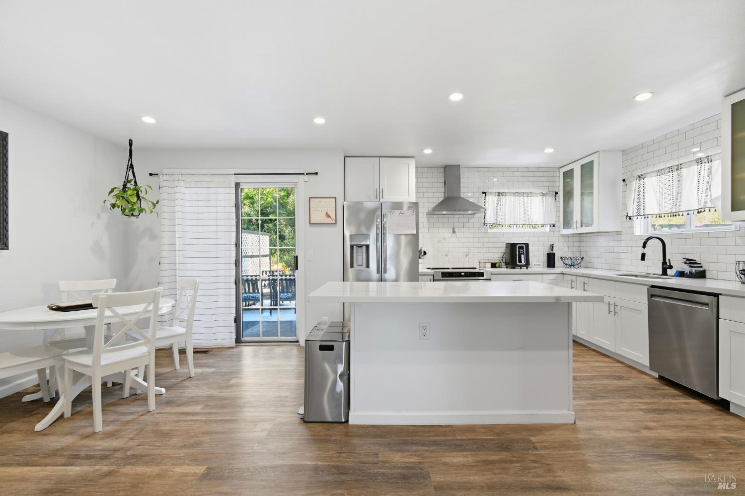 5193 Firestone Place Santa Rosa CA 95409
