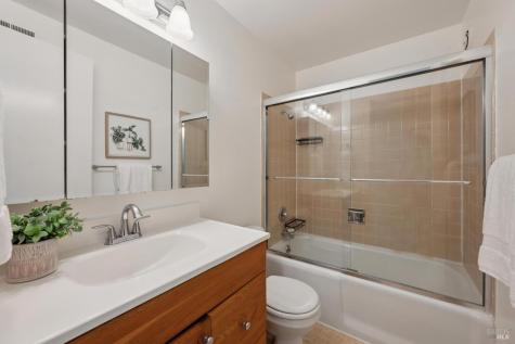 96 Forest Lane San Rafael CA 94903