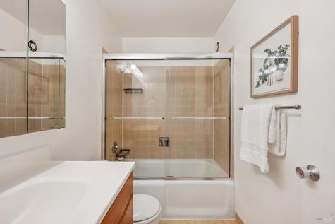 96 Forest Lane San Rafael CA 94903