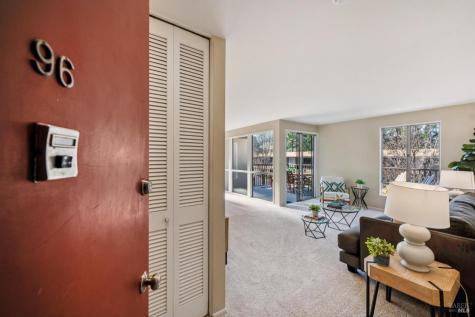 96 Forest Lane San Rafael CA 94903