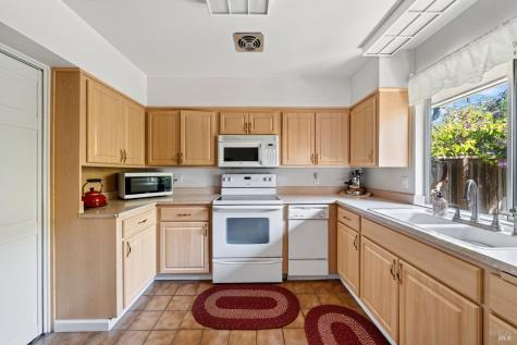 1072 Los Gamos Road San Rafael CA 94903