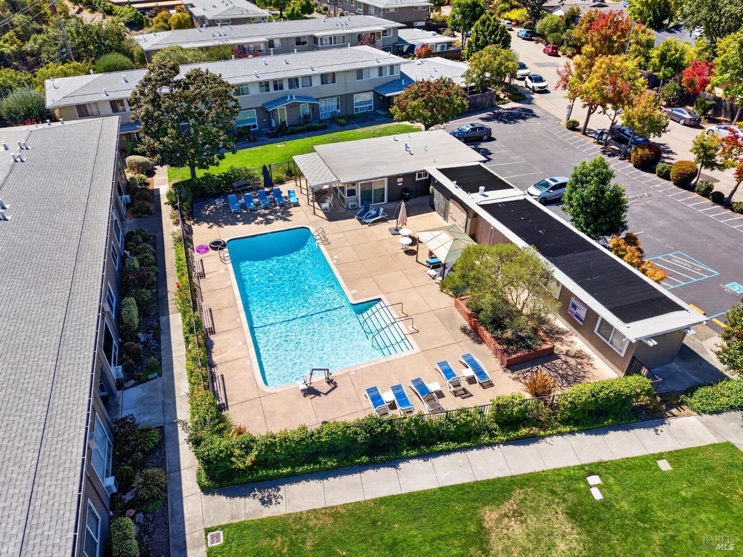 1072 Los Gamos Road San Rafael CA 94903