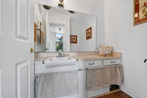 1072 Los Gamos Road San Rafael CA 94903