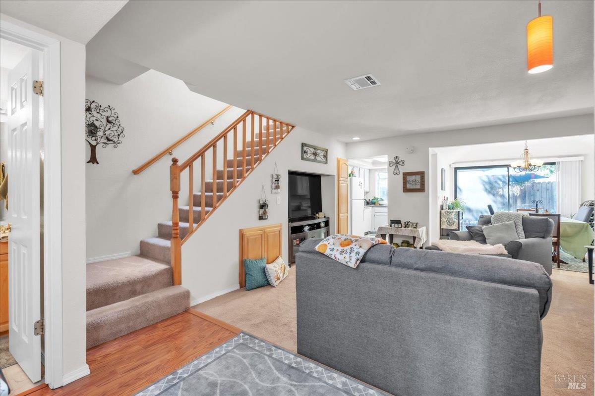 299 Shasta Drive Vacaville CA 95687