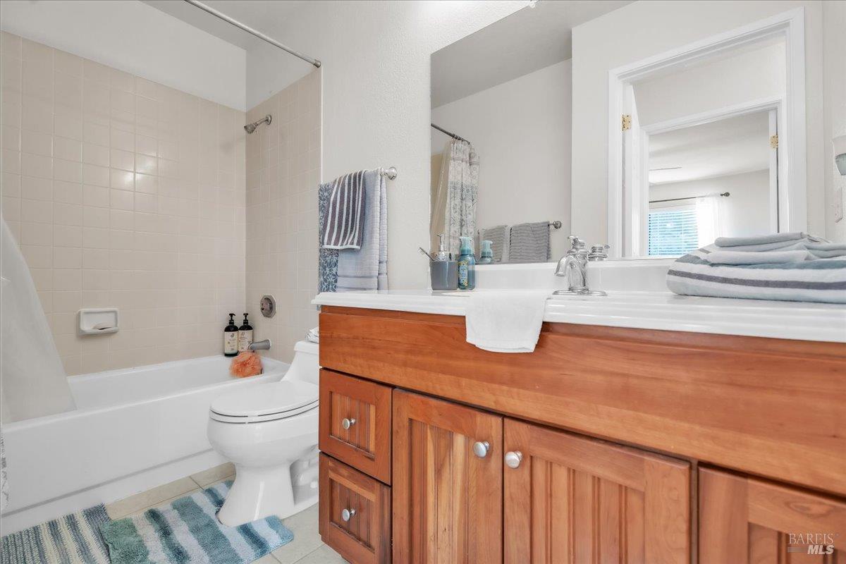 299 Shasta Drive Vacaville CA 95687