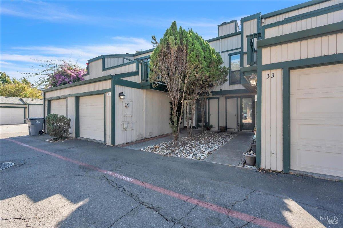 299 Shasta Drive Vacaville CA 95687