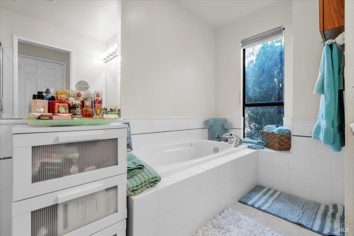 299 Shasta Drive Vacaville CA 95687