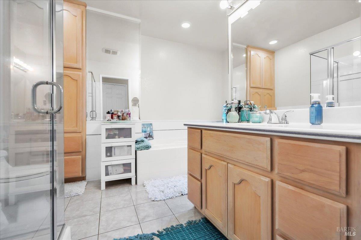 299 Shasta Drive Vacaville CA 95687